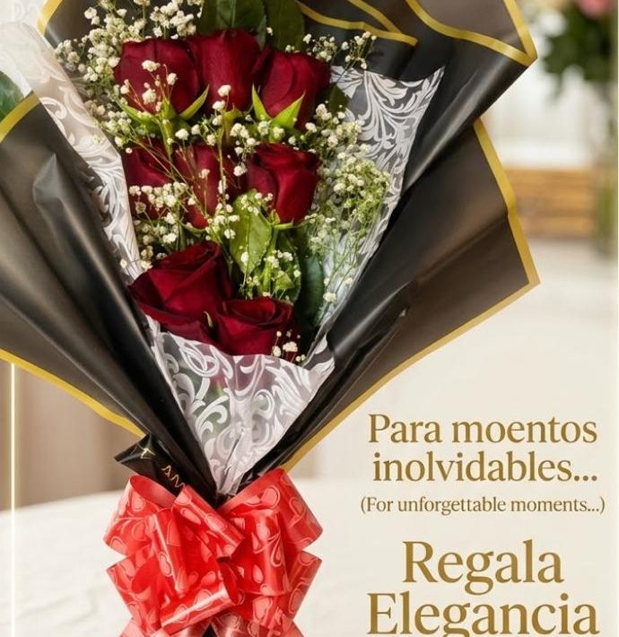 arreglo floral 8 rosas rojas